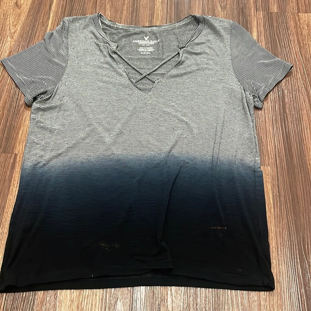 American Eagle Ombré Top